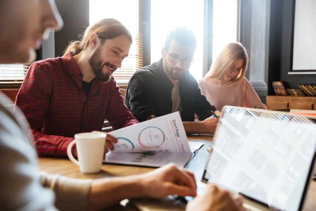Connecting Microsoft 365, Slack, and Jira for HR